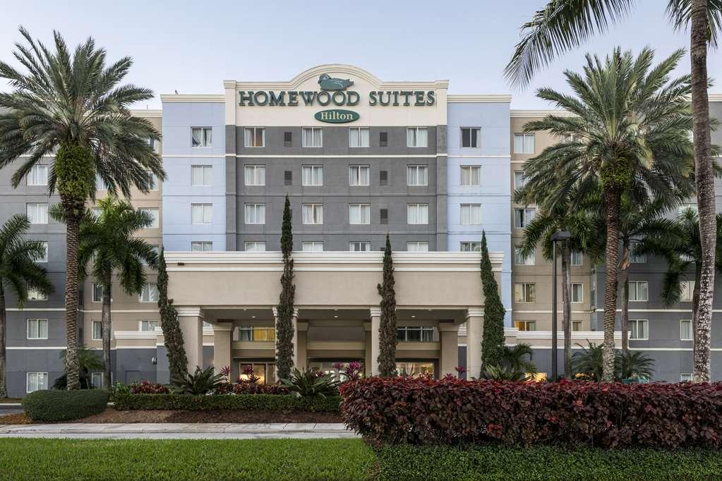 Homewood Suites Miami Airport/Blue Lagoon Exterior foto